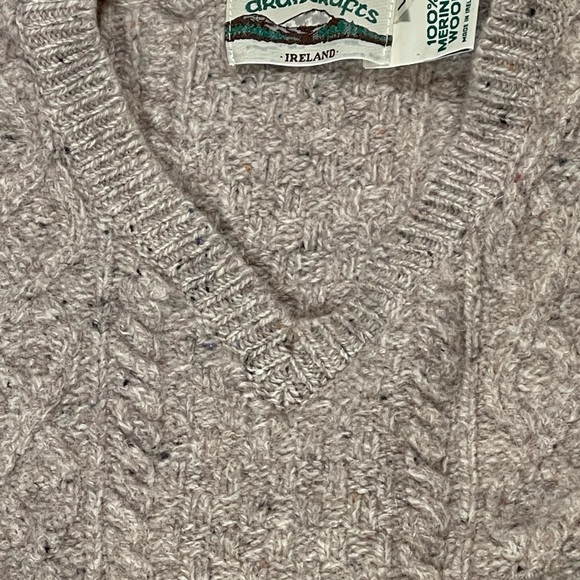 Aran Crafts V-Neck Cable Knit Sweater - 100% Merino Wool - Picture 5 of 13